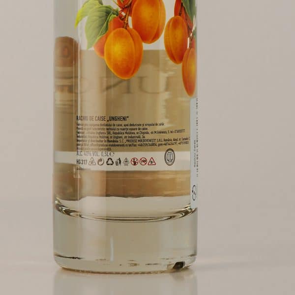 UNGHENI Rachiu de Caise 40% 0,5L - Image 2